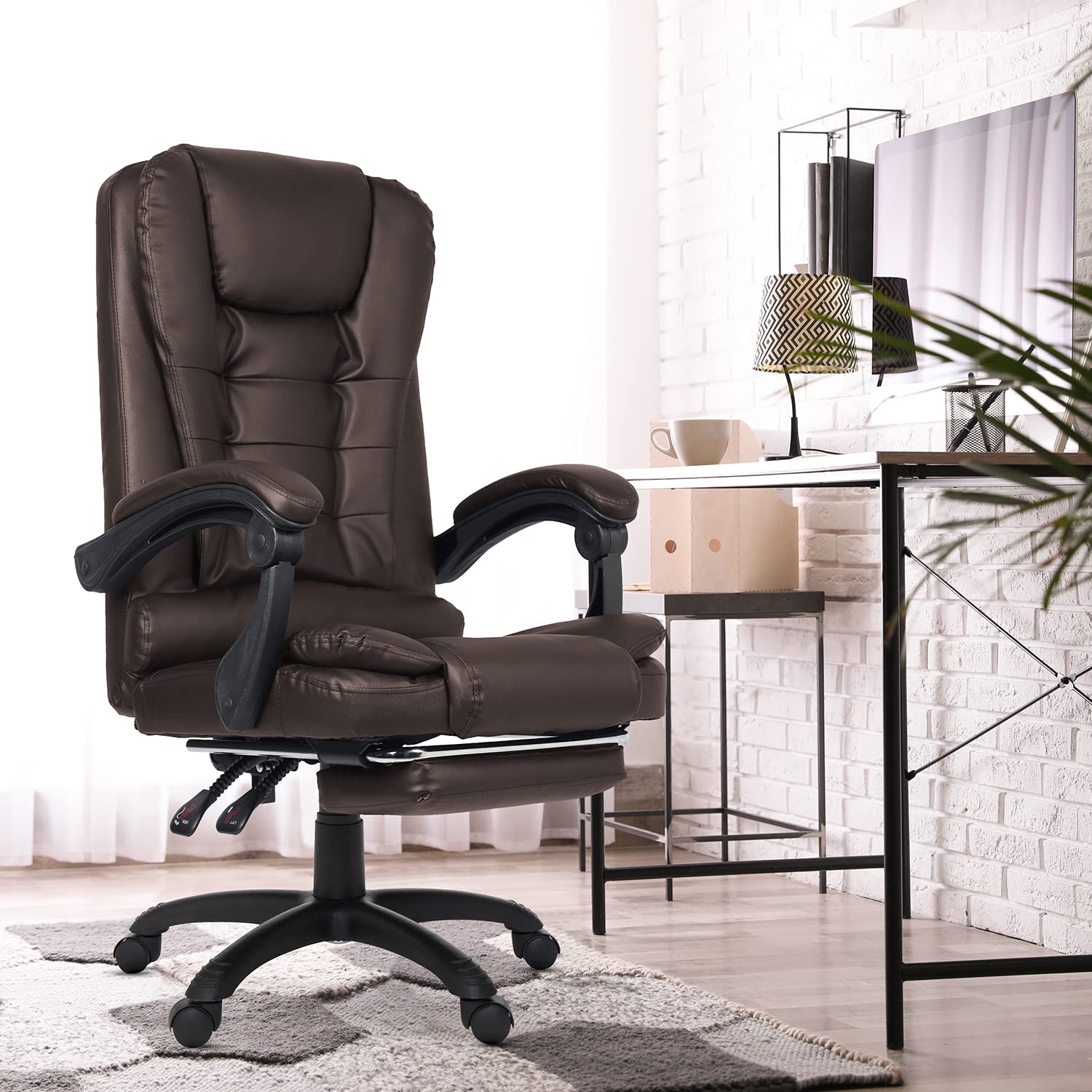 Green Soul Renewed Urbane Premium Leatherette Executive Chair